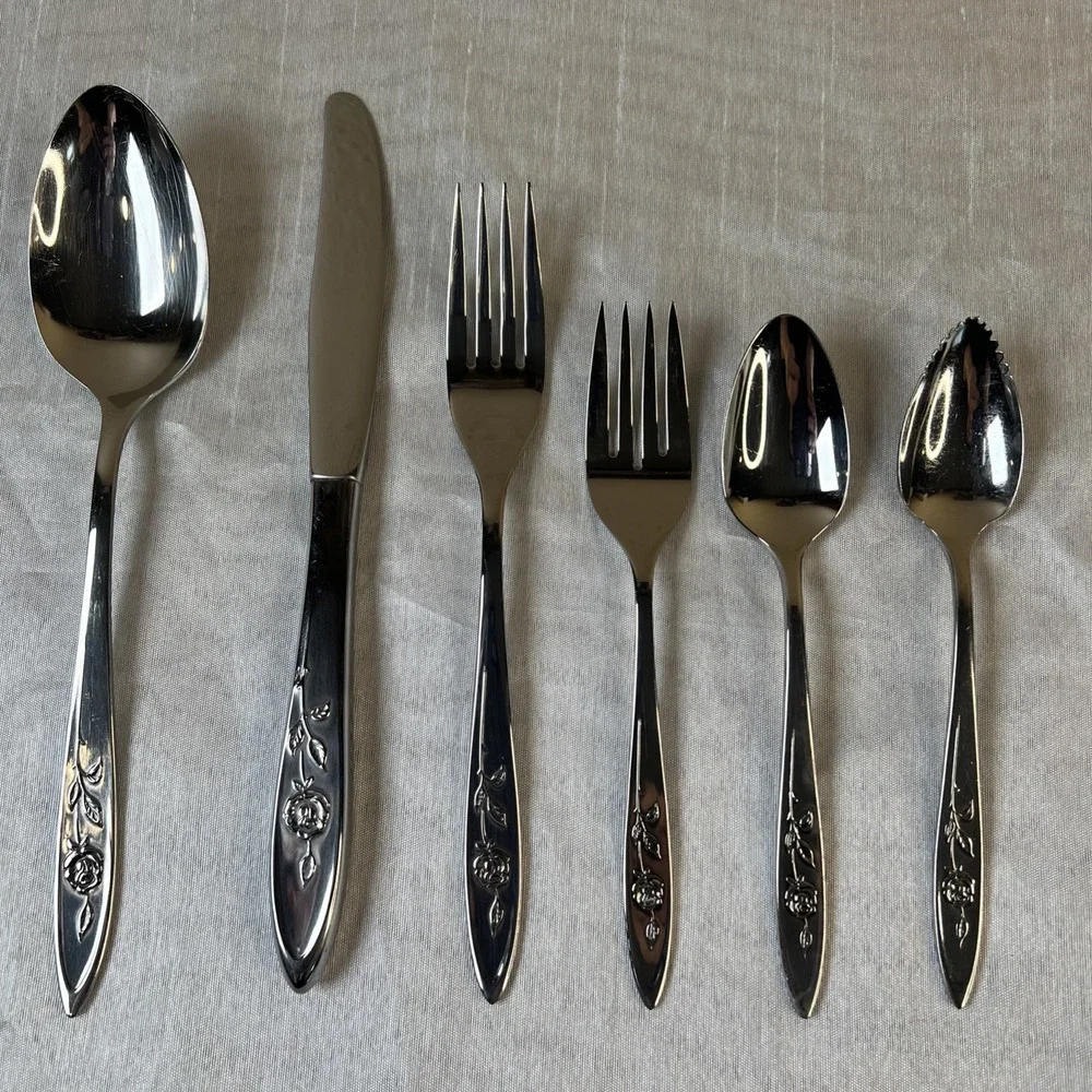 ONEIDA Stainless Community MY ROSE 6Pc. Flatware Set Service For 1-  USA Made